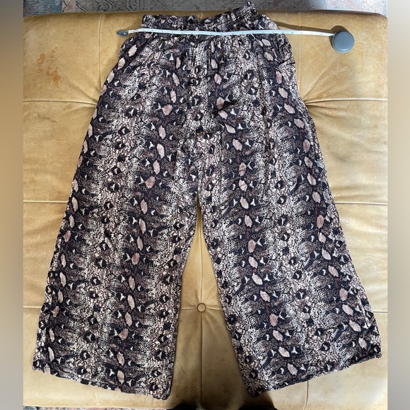 Sivana spirit Naga flowy pant size medium - Picture 6 of 6